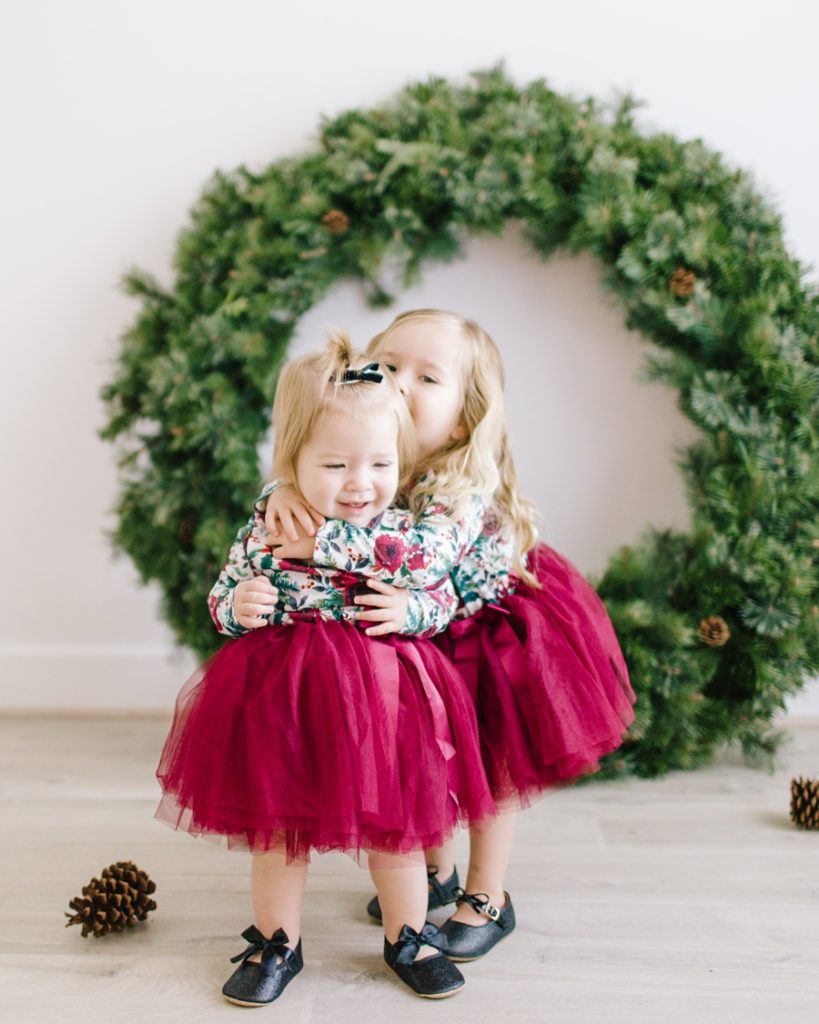 katie ballantine photography. baby and child photographer.  frederick baby photographer.  christmas wreath session