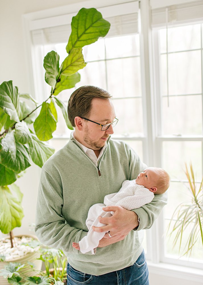 Katie Ballantine Photography.  Frederick Newborn Photographer.  Frederick in home lifestyle photographer.