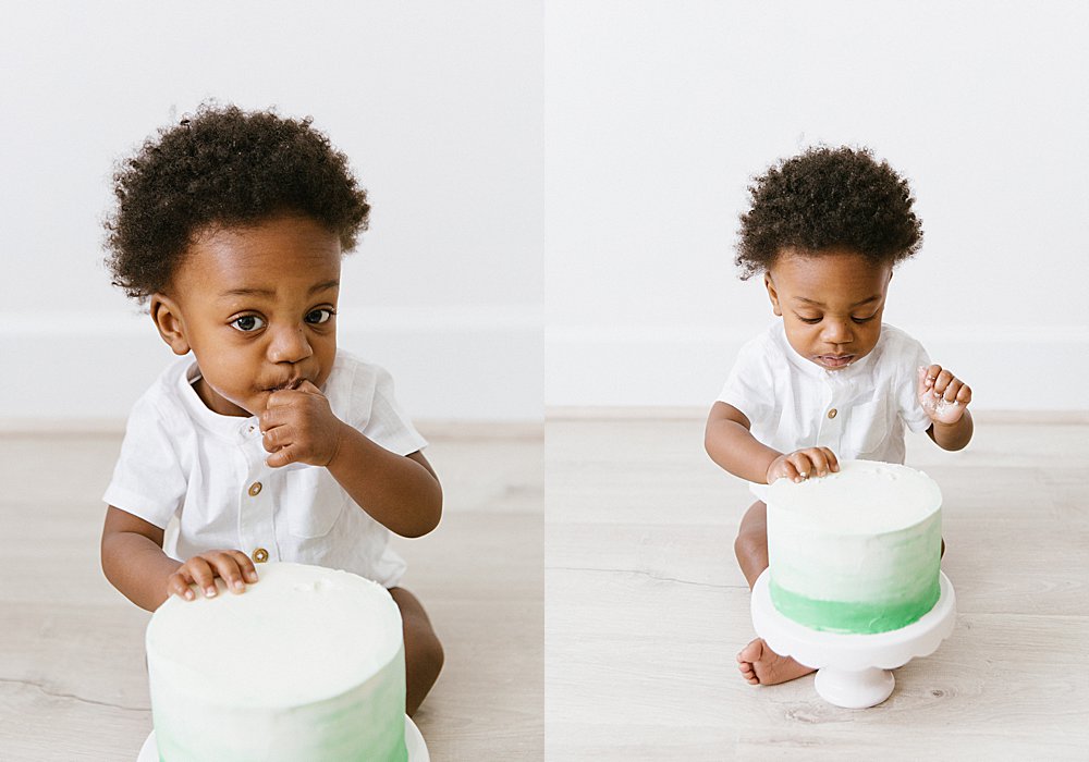 Katie Ballantine Photography.  New Market Maryland Baby Photographer.  Frederick Maryland Child Photographer.  First birthday cake smash portraits.  
