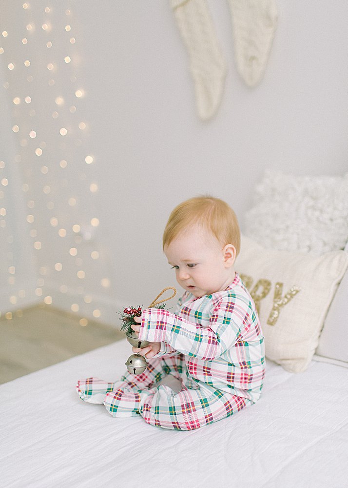Katie Ballantine Photography, Baby and Child Photographer. Frederick Christmas Mini Sessions. New Market Maryland Baby Photographer.