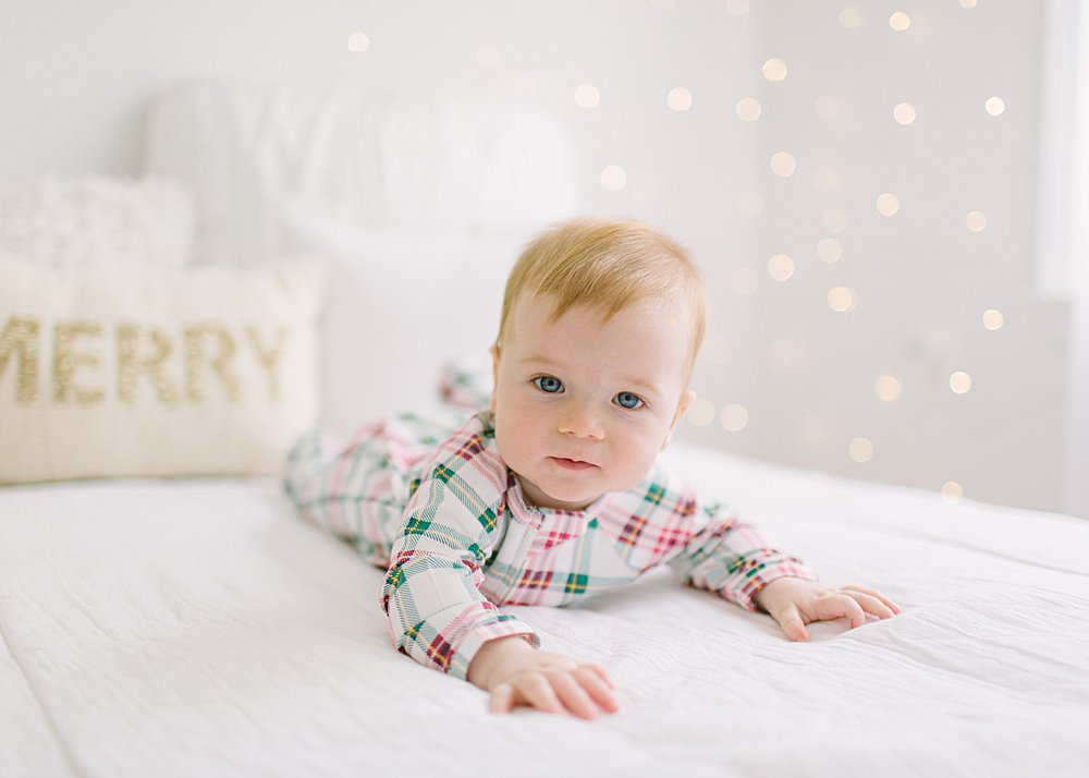 Katie Ballantine Photography, Baby and Child Photographer. Frederick Christmas Mini Sessions. New Market Maryland Baby Photographer.