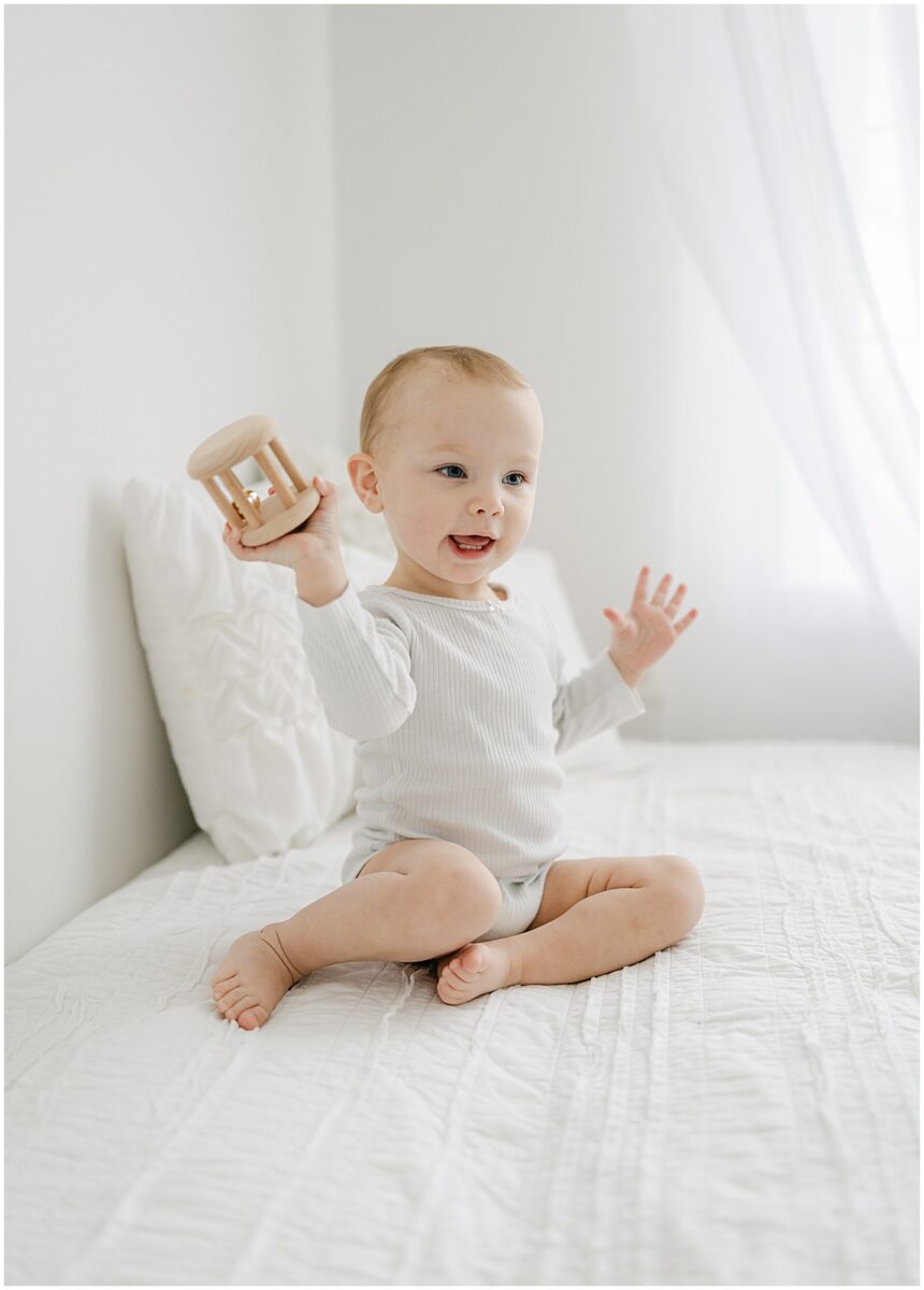 Frederick indoor studio. Frederick baby studio. New Market newborn studio. New market baby studio. Warm winter indoor session in Frederick.  Cozy indoor sessions in New Market.  Katie Ballantine Photography. New Market baby photographer. New Market child photographer. New market newborn photographer. Frederick newborn photographer