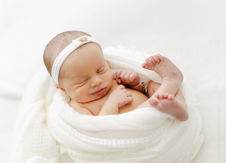 katie ballantine photography. best frederick newborn photographer. frederick newborn photographer. new market newborn photographer. organic newborn photographer. maryland organic photographer. new market baby photographer. newborn photography in frederick maryland