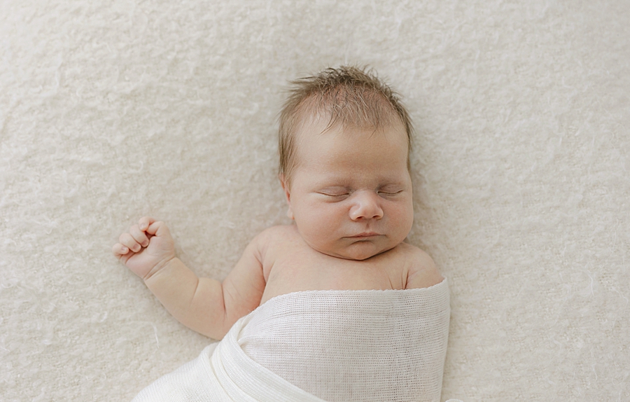 katie ballantine photography. new market maryland newborn photographer. frederick maryland newborn photographer. frederick baby photographer. best frederick baby photographer. best new market newborn photographer. organic newborn photography. natural posing newborn photography