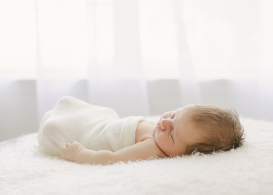 katie ballantine photography. new market maryland newborn photographer. frederick maryland newborn photographer. frederick baby photographer. best frederick baby photographer. best new market newborn photographer. organic newborn photography. natural posing newborn photography