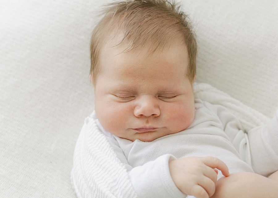 katie ballantine photography. new market maryland newborn photographer. frederick maryland newborn photographer. frederick baby photographer. best frederick baby photographer. best new market newborn photographer. organic newborn photography. natural posing newborn photography